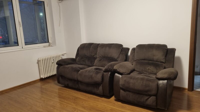 Unirii, bd. Cantemir stradal, 2 minute metrou